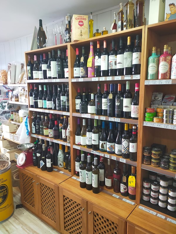 Variedad de frutos secos a granel en Frutos Secos Oliguer